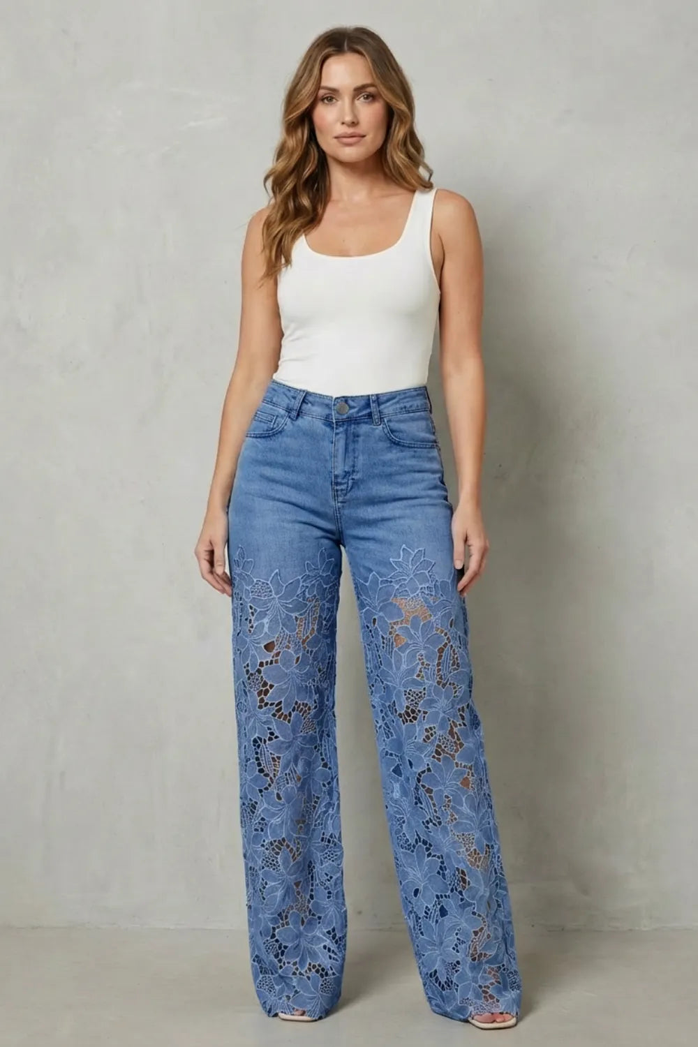 Floral lace overlay – Wide-leg denim jeans