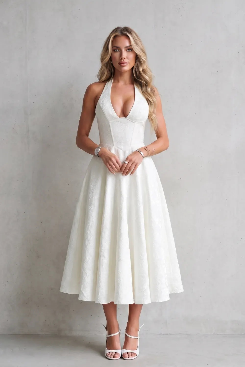 Halter floral elegance – Midi dress