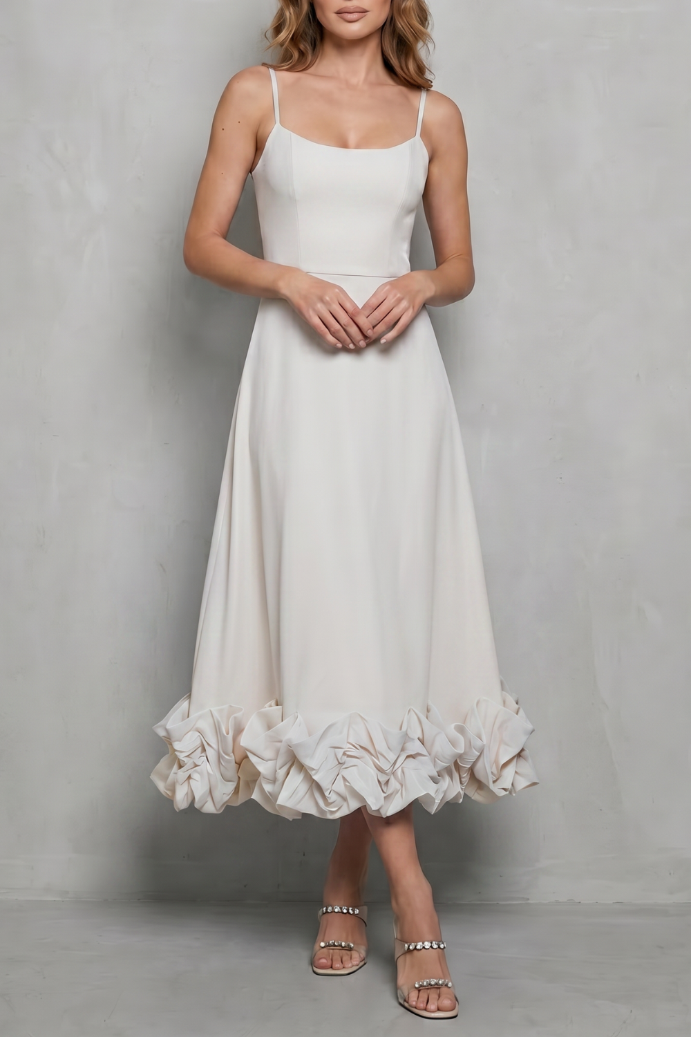 Romantic ruffle hem – Sleeveless midi dress