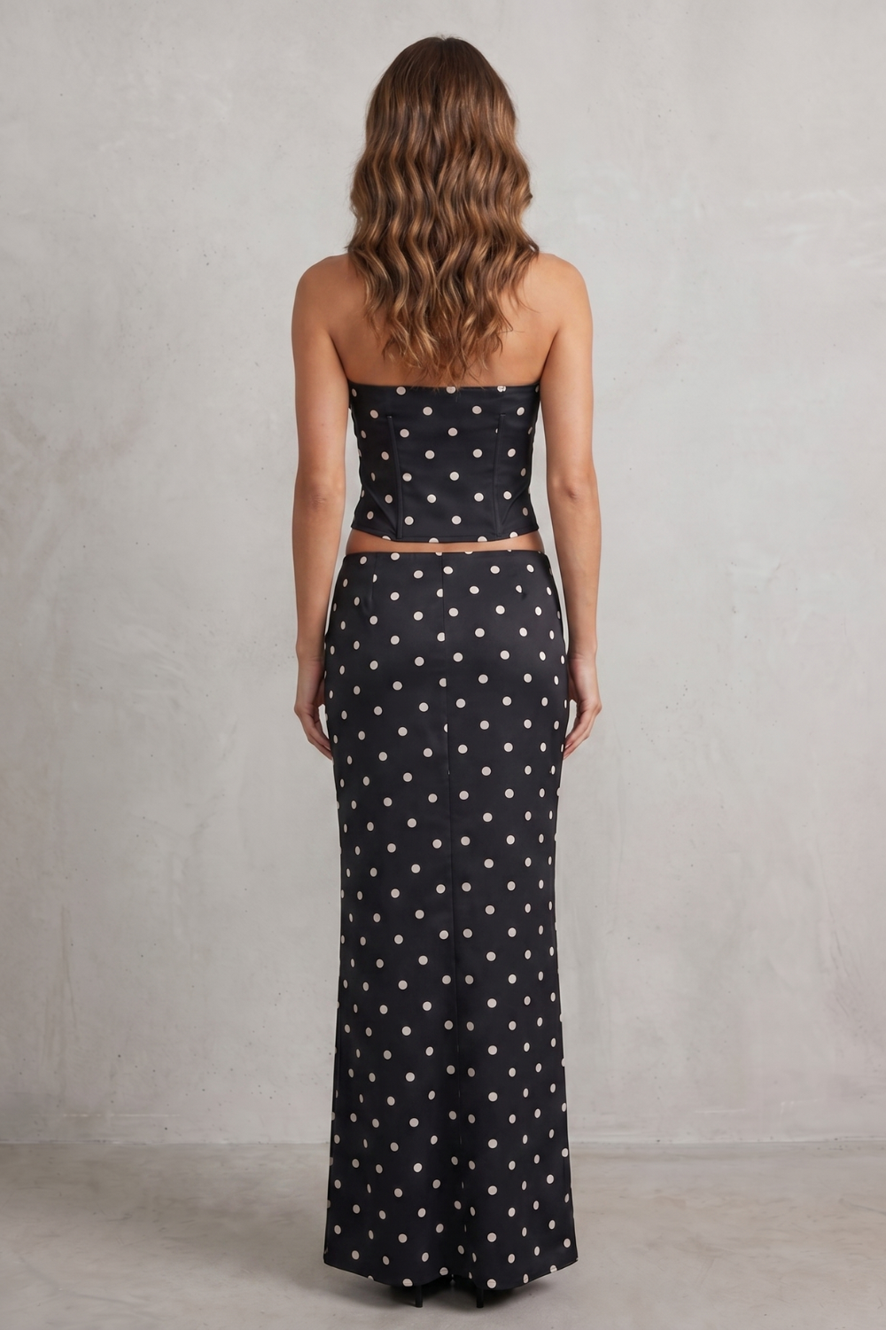 Chic polka dot allure – Two-piece set