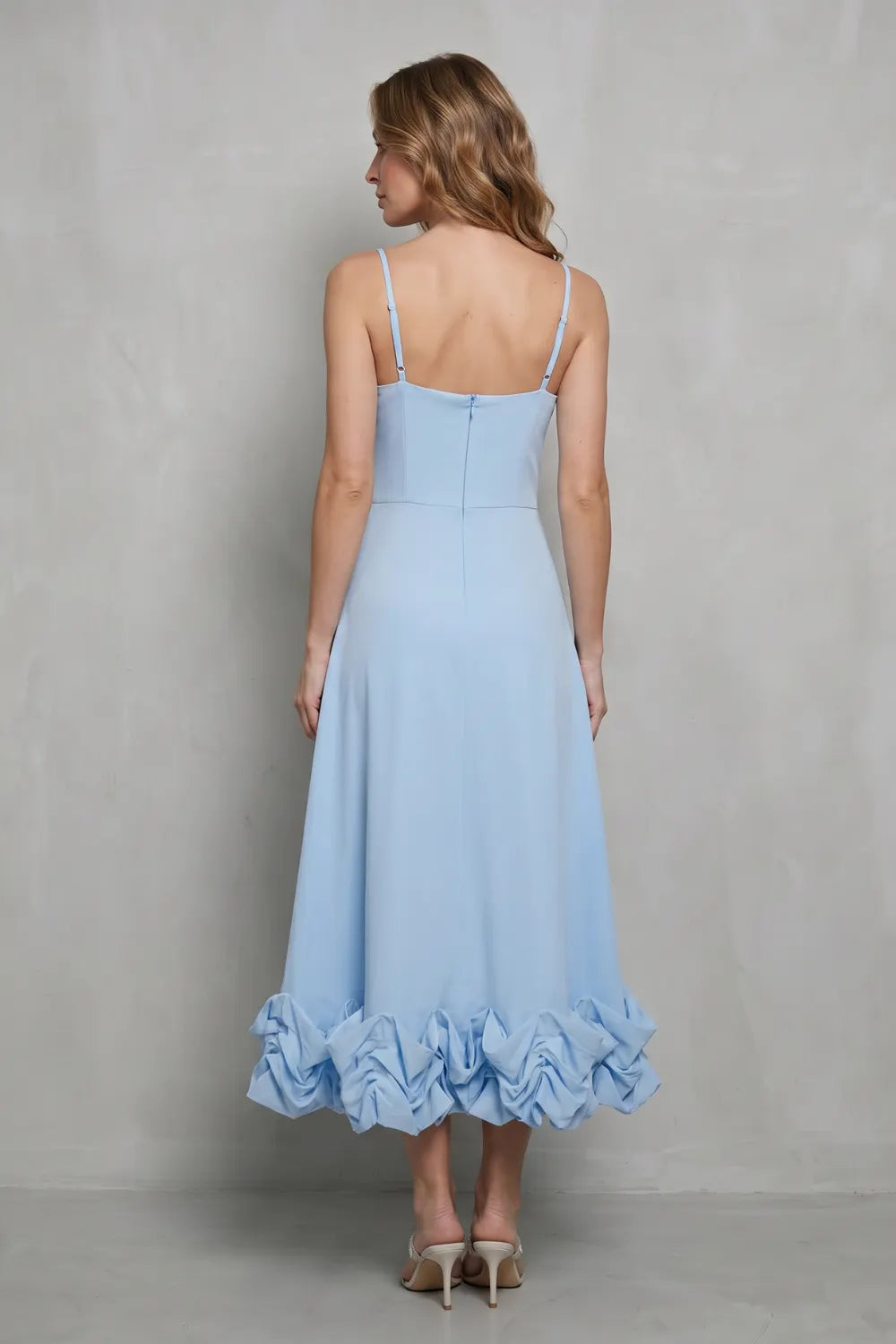 Romantic ruffle hem – Sleeveless midi dress