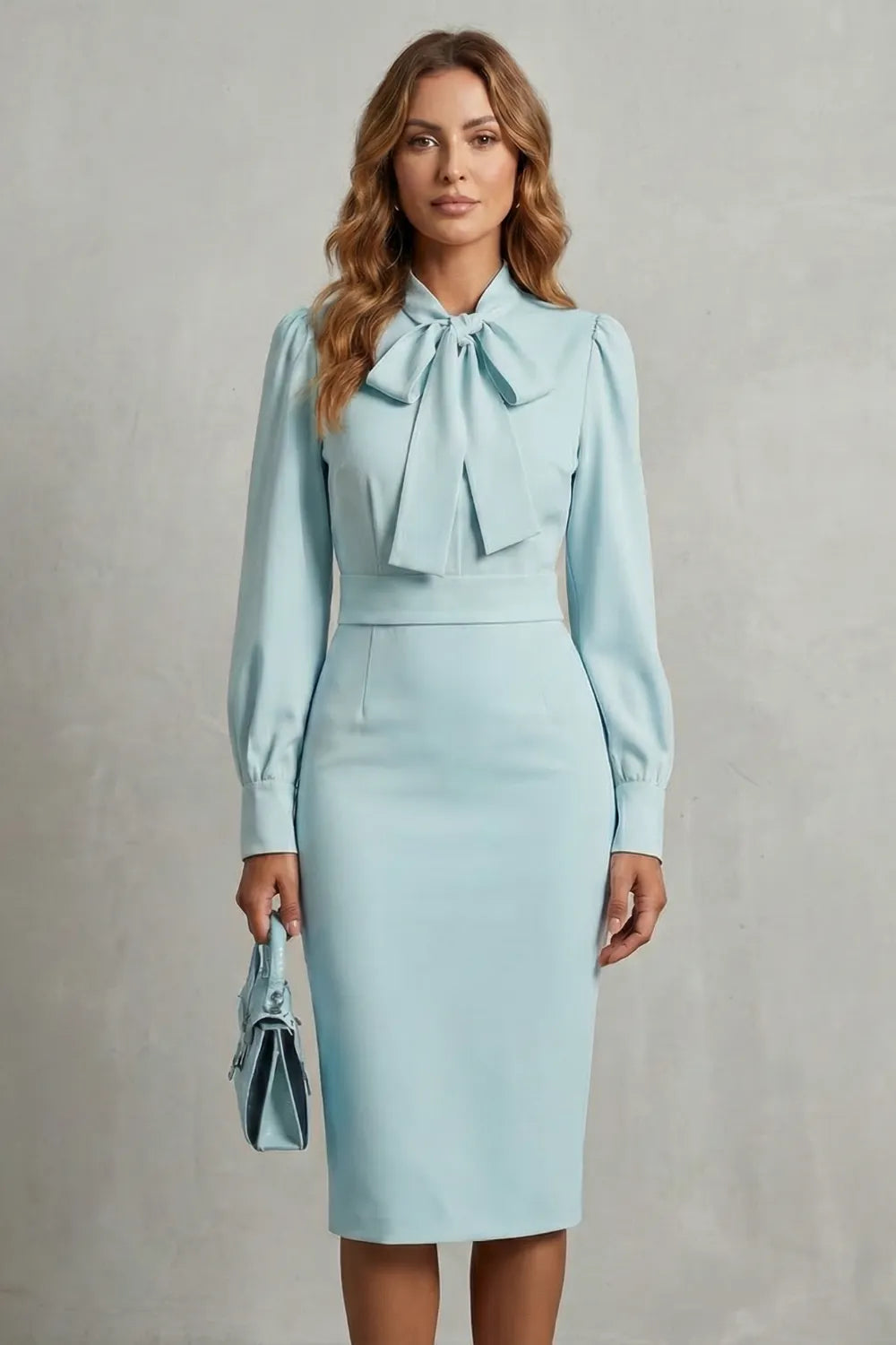 Bow neck refinement – Midi dress