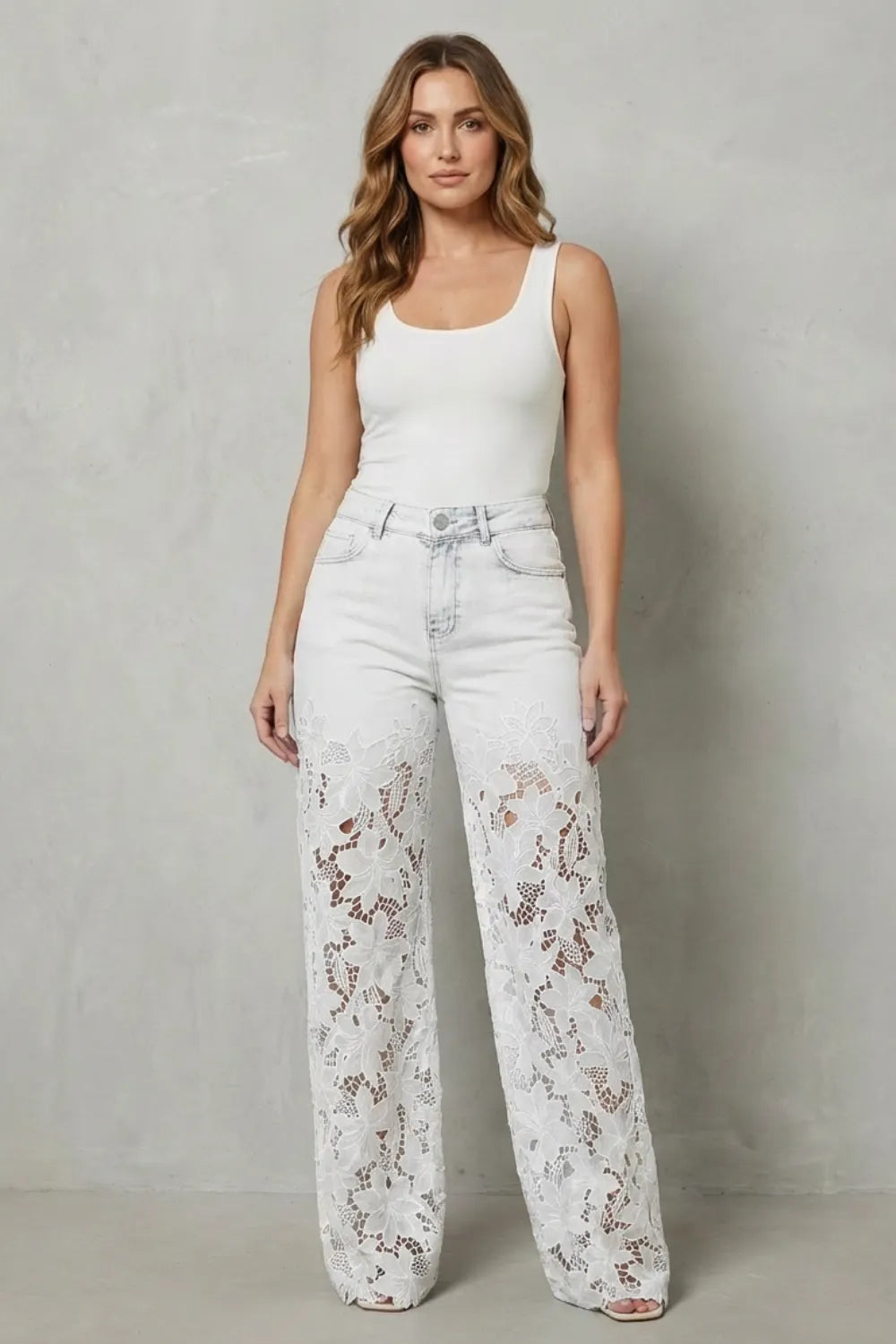 Floral lace overlay – Wide-leg denim jeans