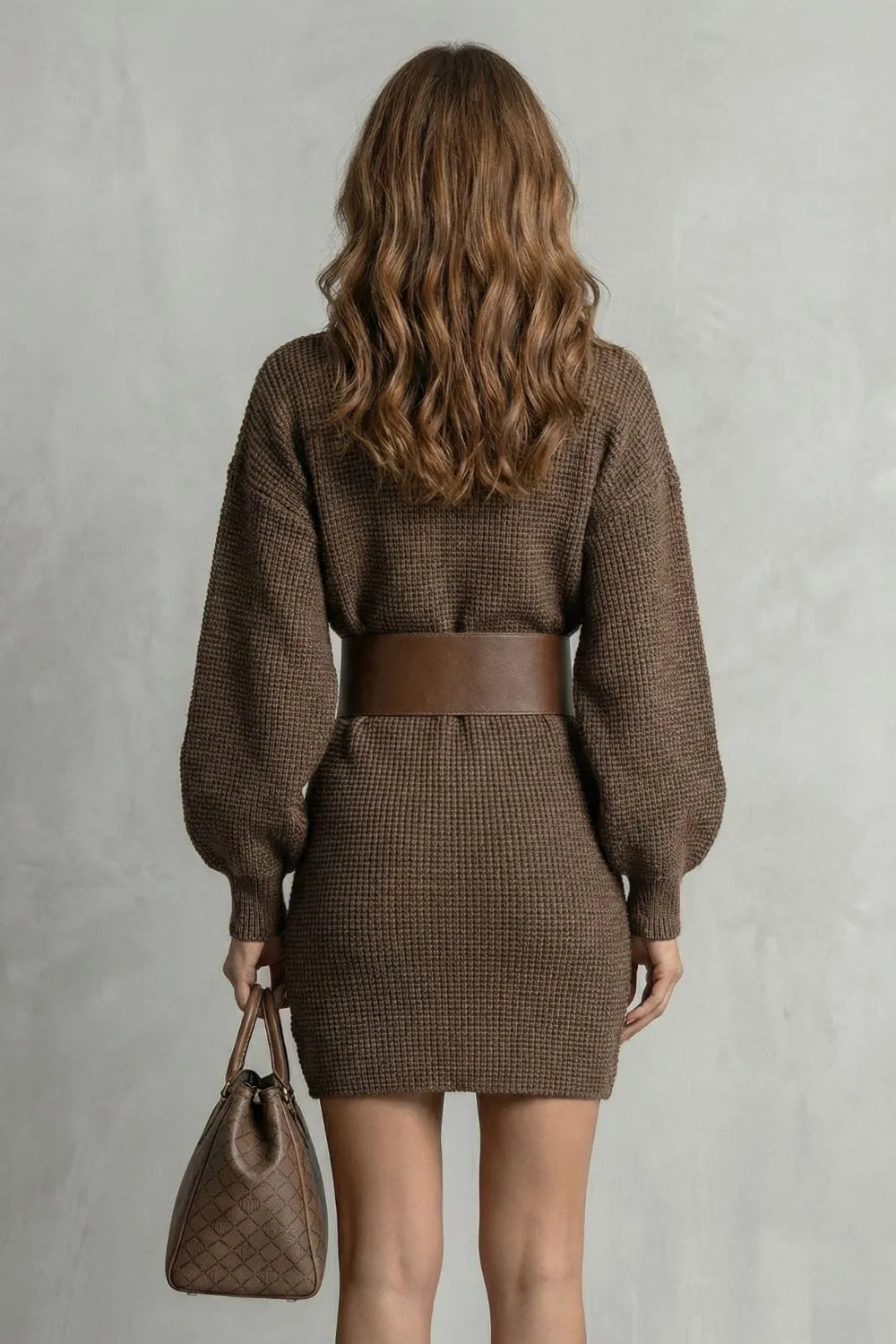 Structured knit fit – Belted mini dress (Belt included)