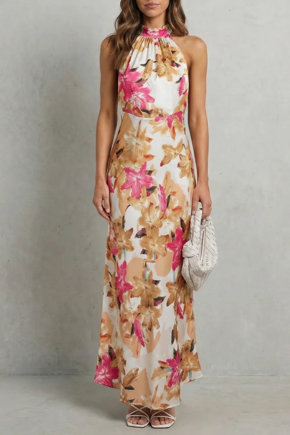 Floral halter elegance – Maxi dress