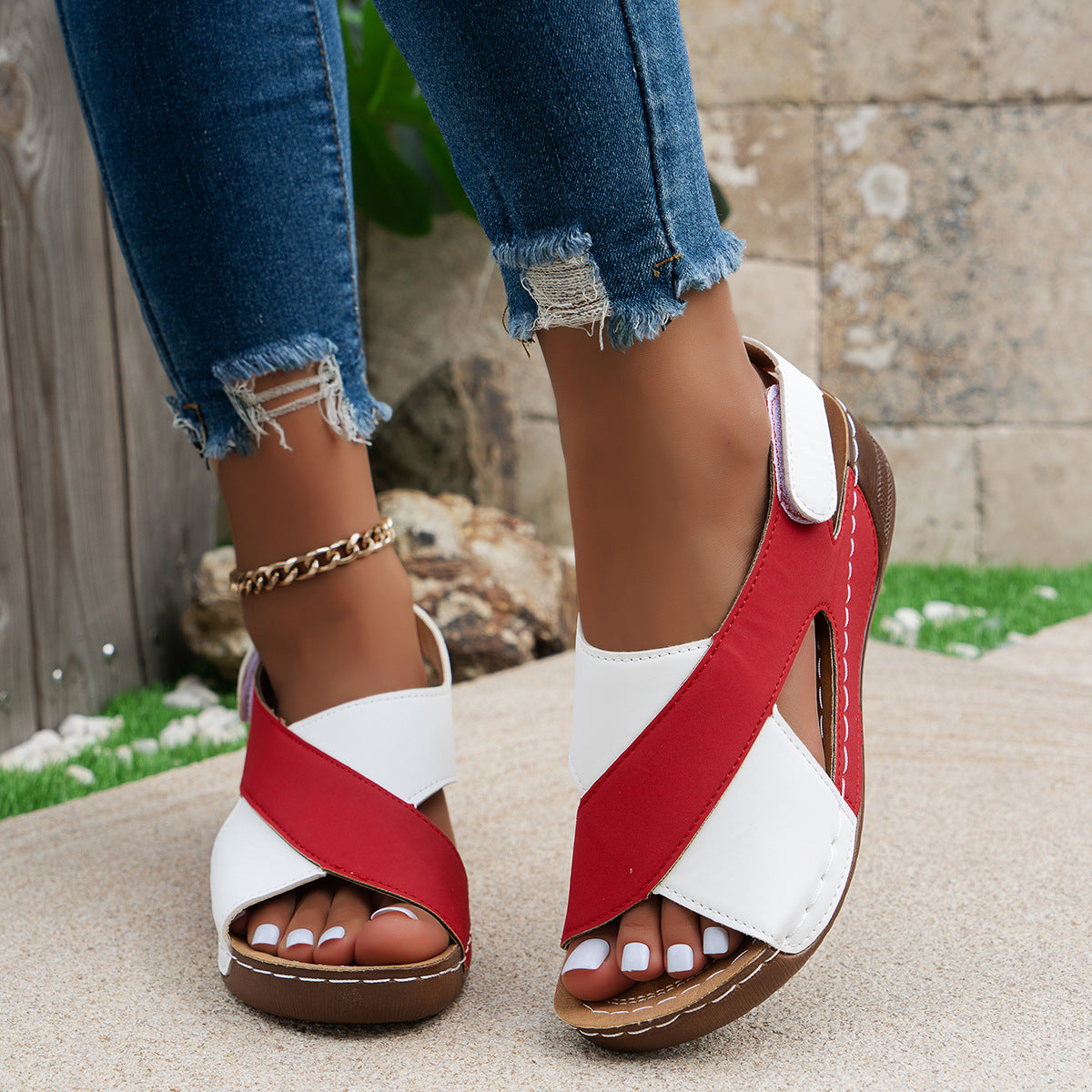 Fashion Fish Mouth Thick Bottom Velcro Sandals