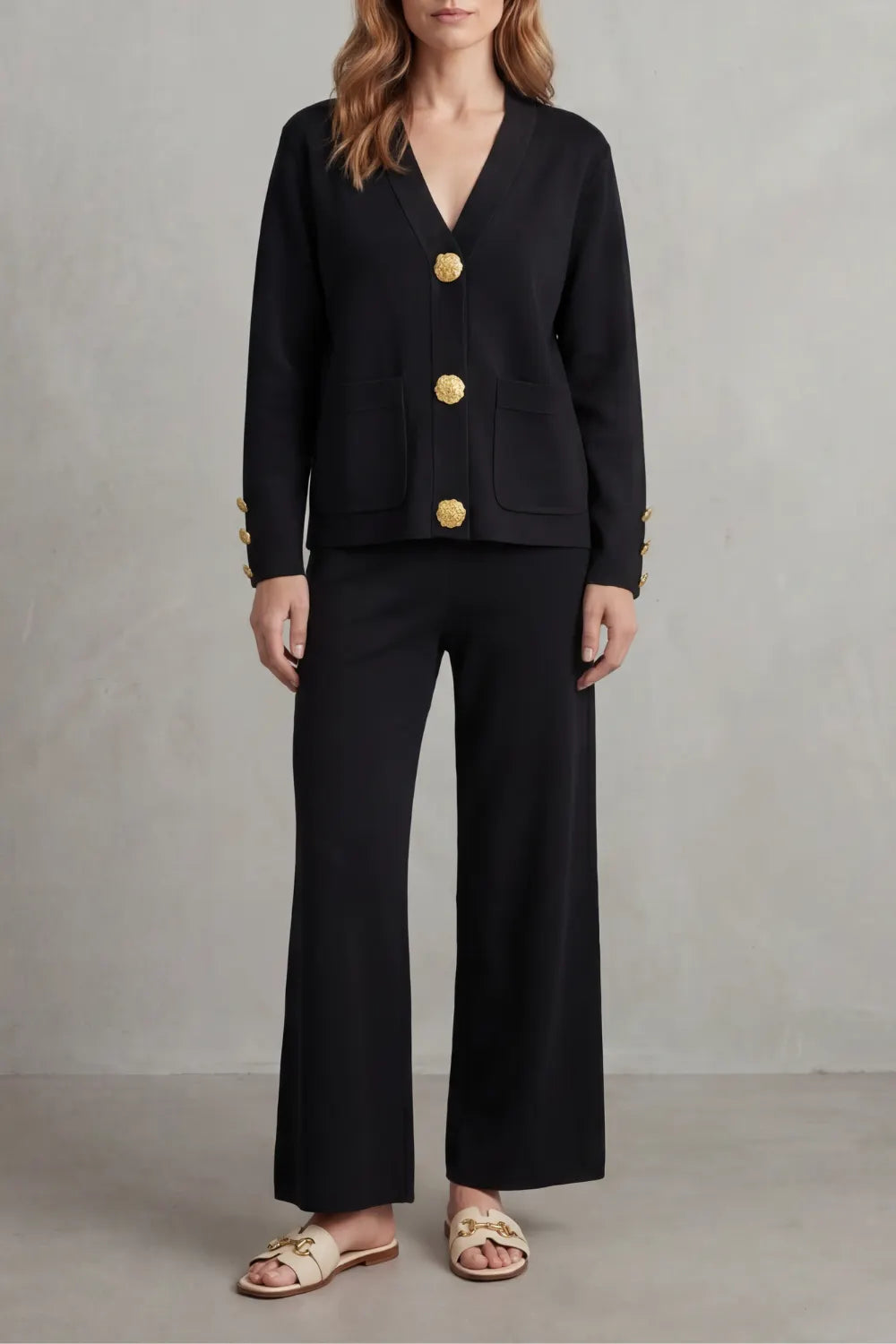 Gold button detail – Buttoned lounge set