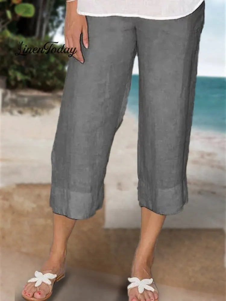 Plus Size Elastic Waist Solid Short Pants