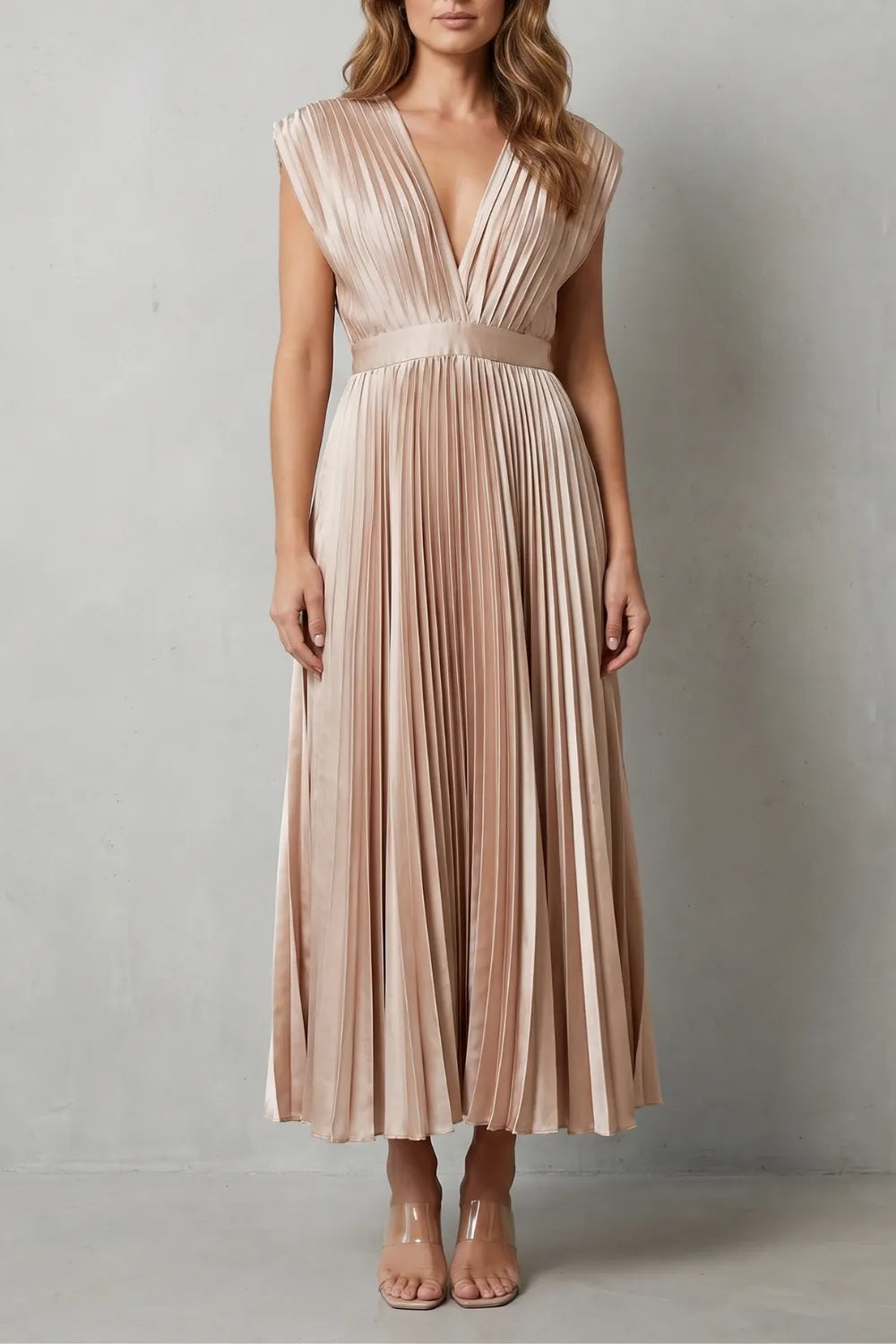 Flowing pleated elegance – Midi dress
