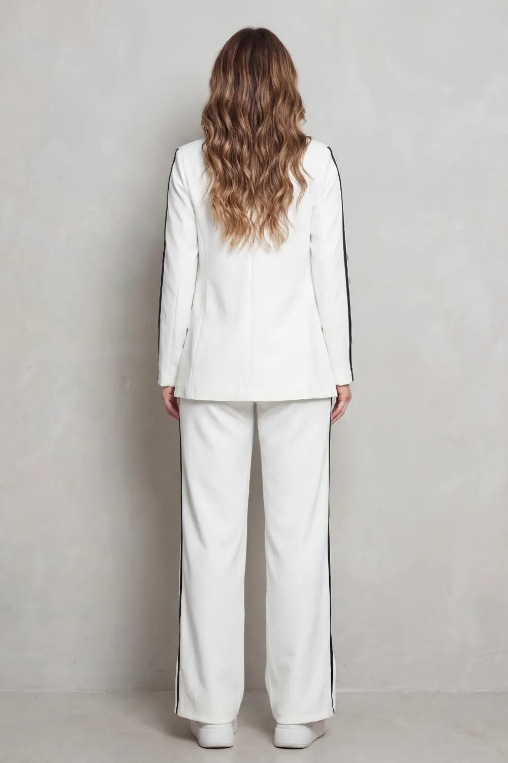 Stripe detail – Sporty elegance set