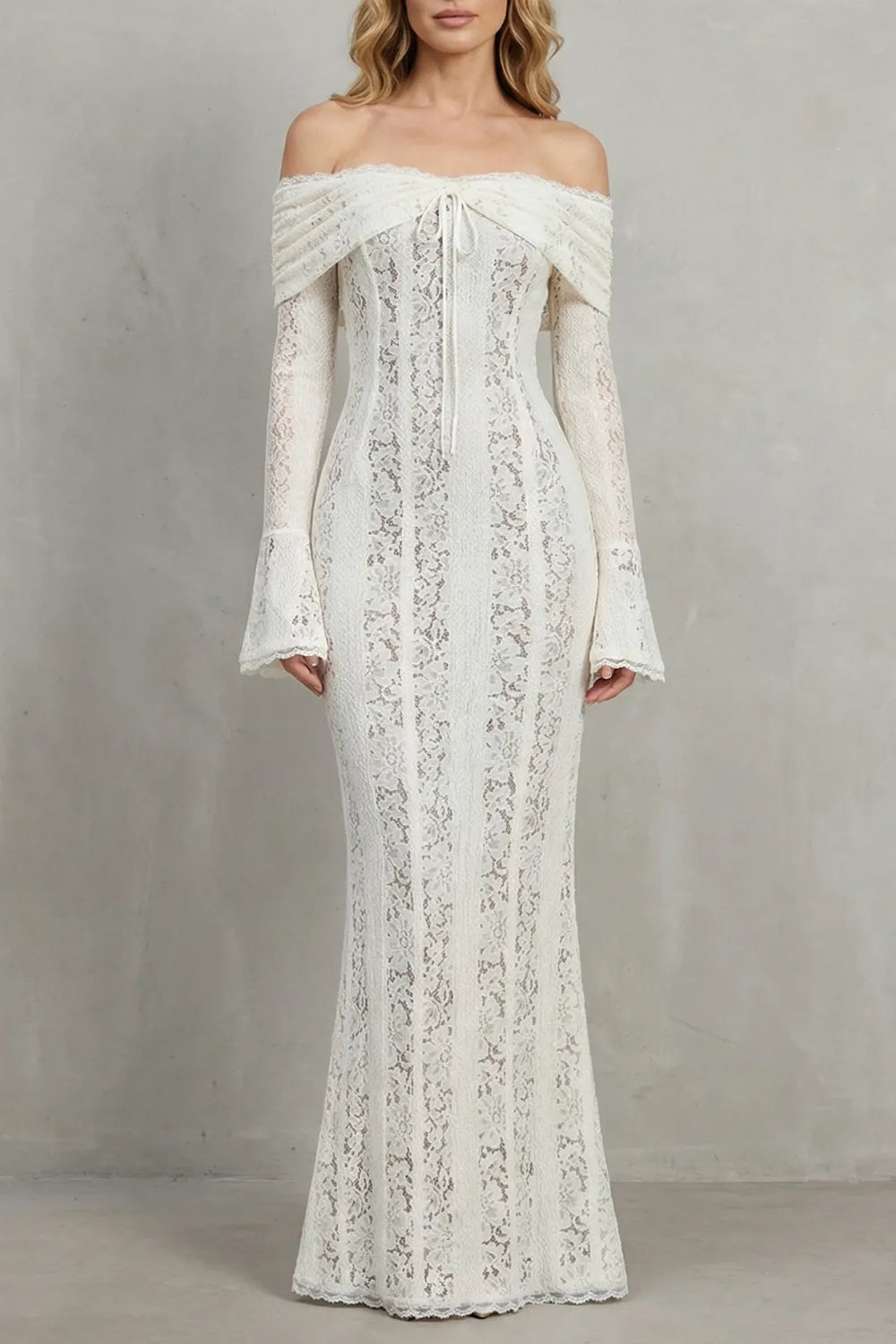 Romantic lace silhouette – Off shoulder maxi dress