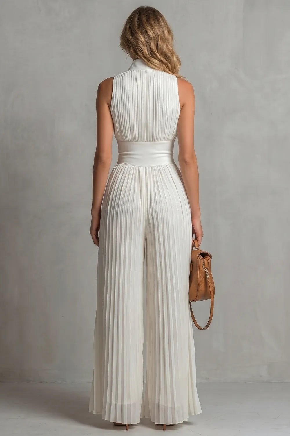 Pleated halter elegance – Wide-leg jumpsuit