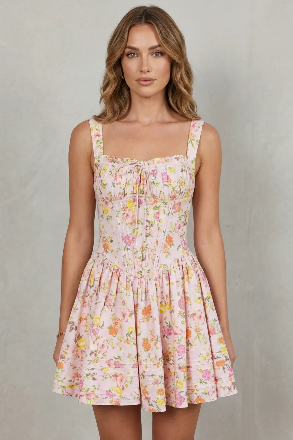 Soft floral charm – Mini dress