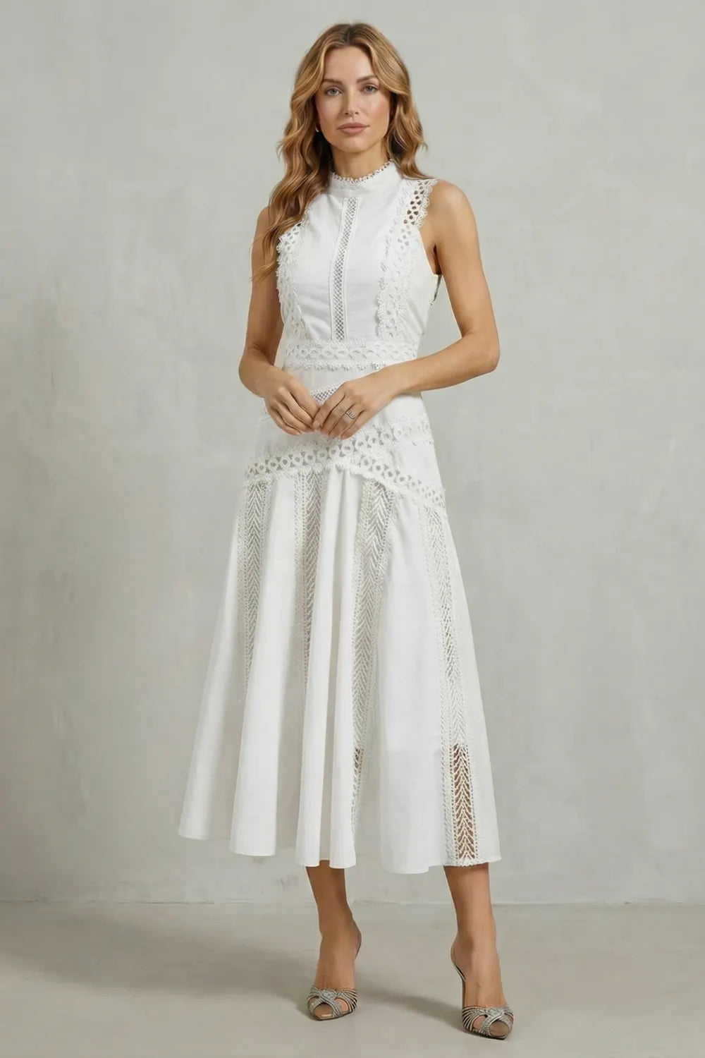 Intricate lace panels – Elegant midi dress