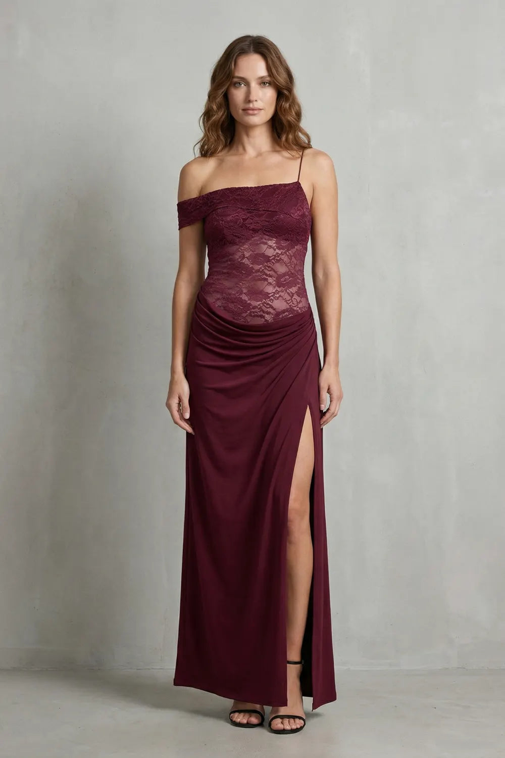 Timeless romance – Women’s Elegant Lace Maxi Dress