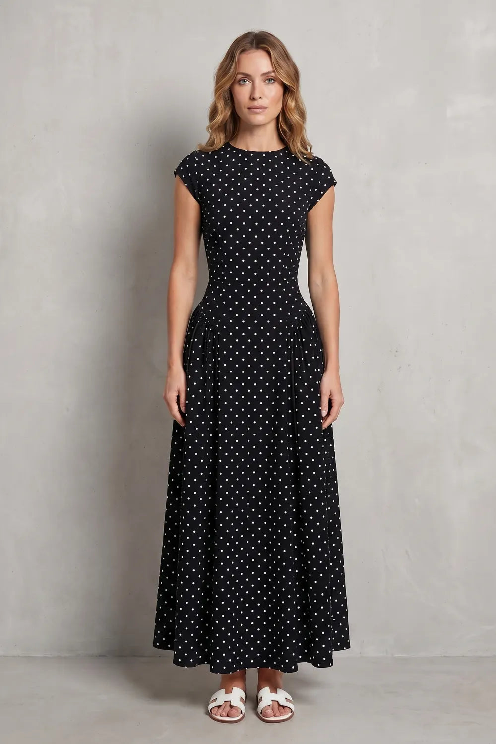 Vintage polka dot elegance – Maxi dress