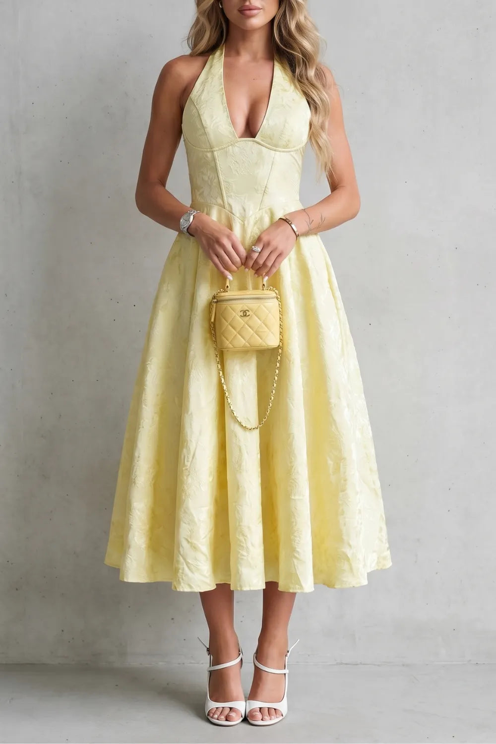 Halter floral elegance – Midi dress