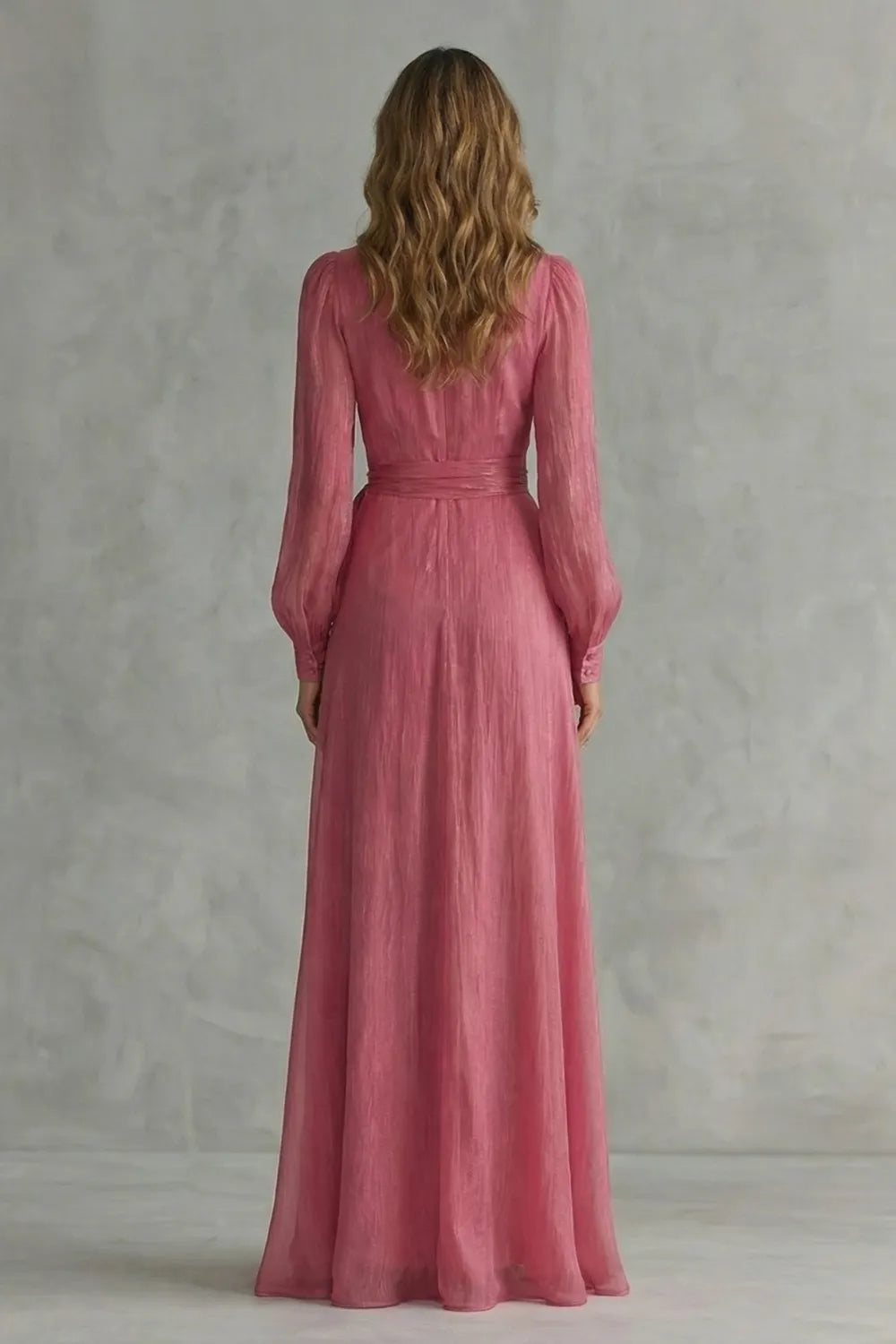 Flowing chiffon elegance – Maxi dress
