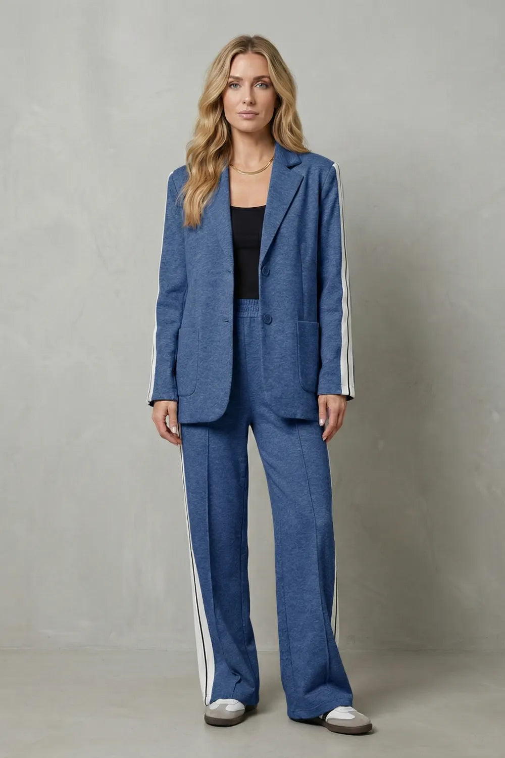 Sporty tailored contrast – Two piece set