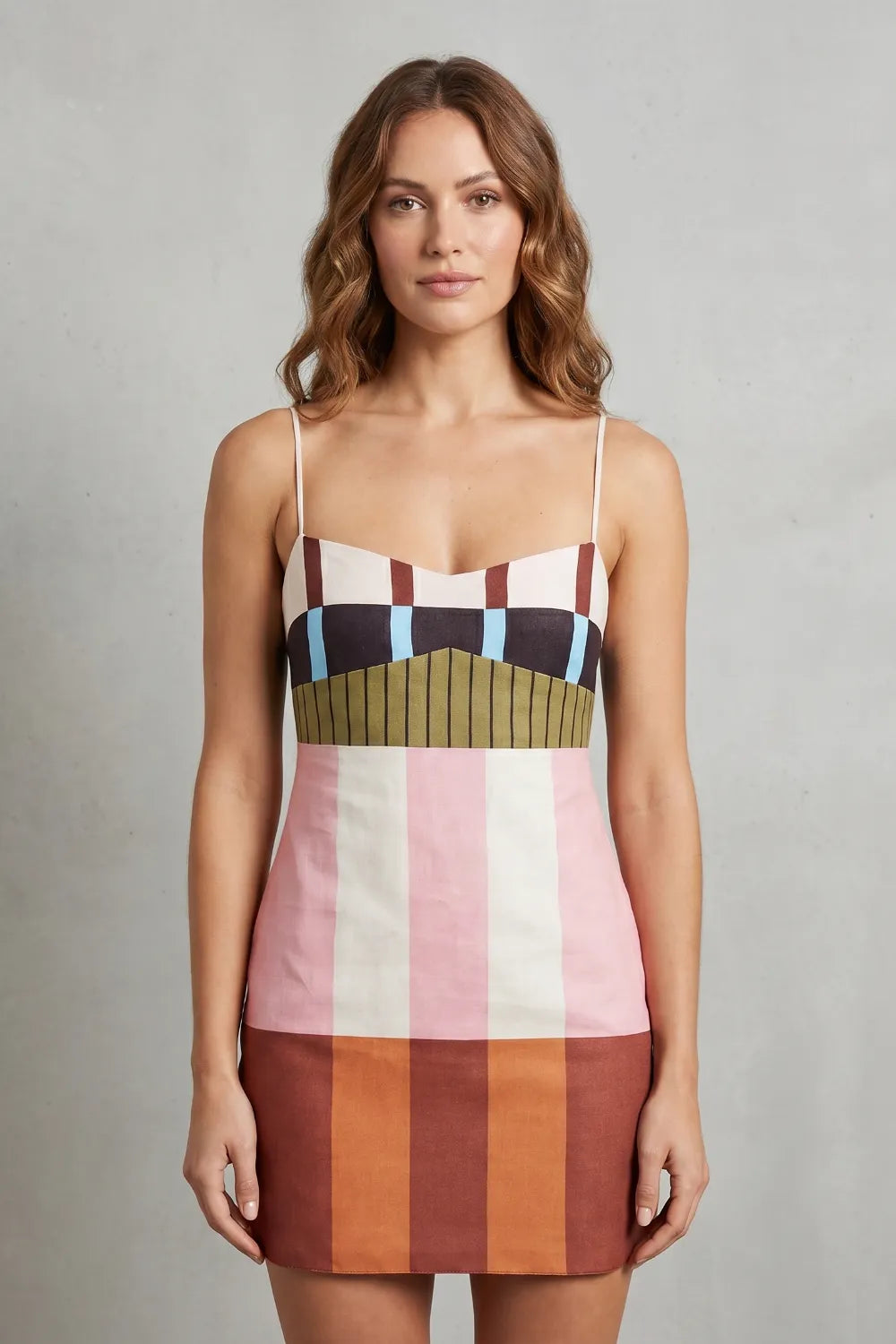 Geometric colour-block charm – Mini dress
