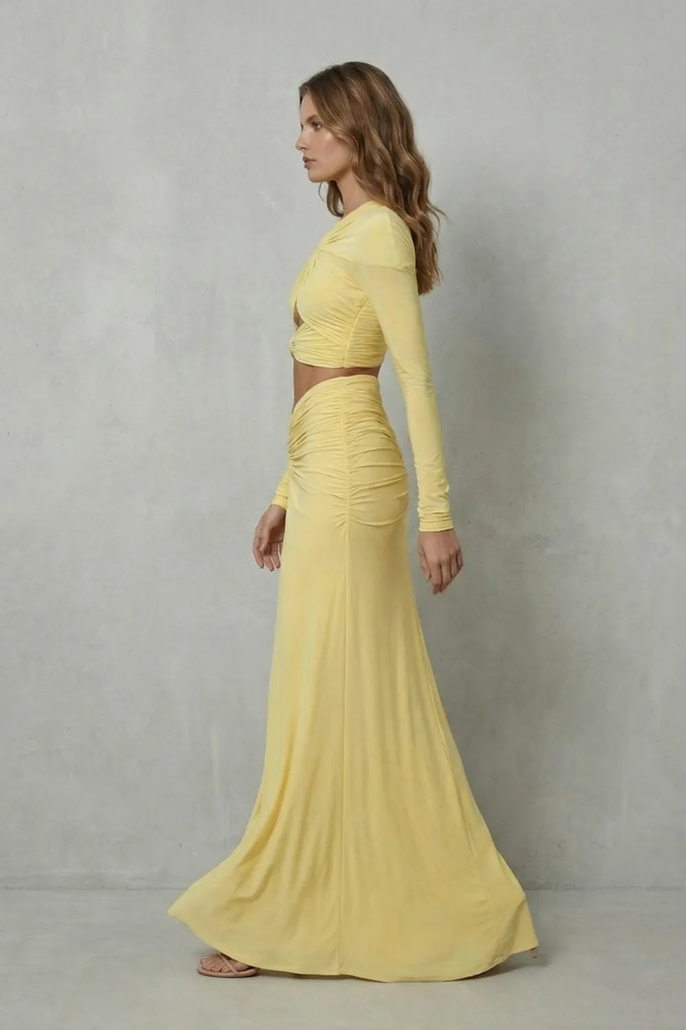 Radiant allure – Women’s Ruched Cutout Skirt Set