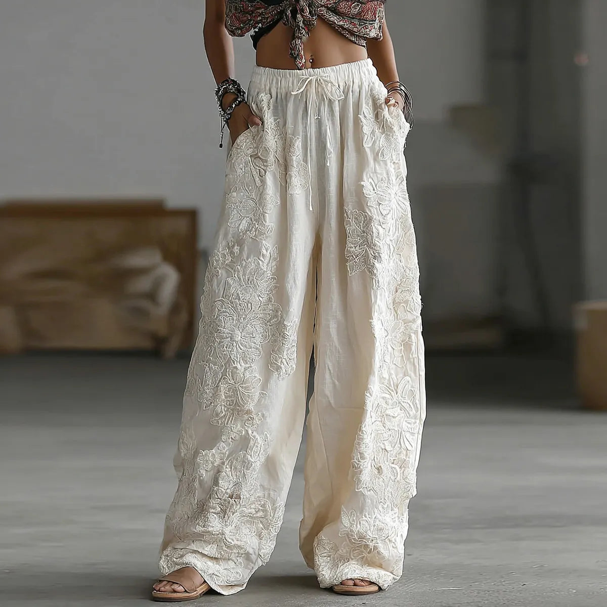Women's Retro Floral Lace Patchwork Art Pocket Linen Pants