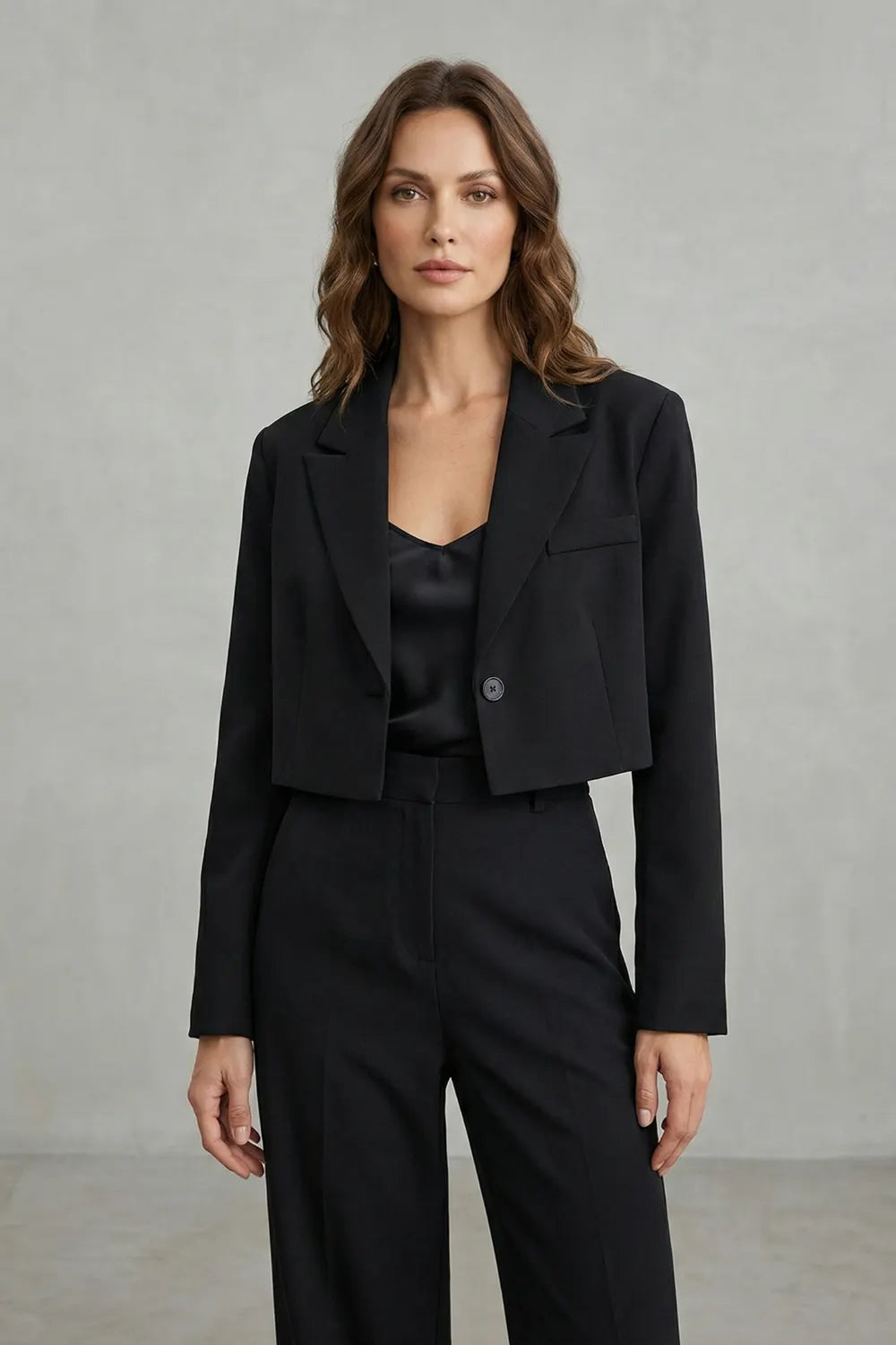 Chic cropped silhouette – Blazer