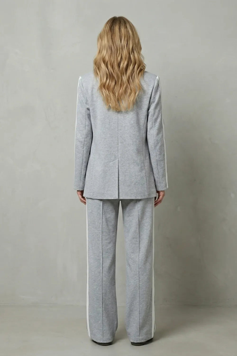 Sporty tailored contrast – Two piece set