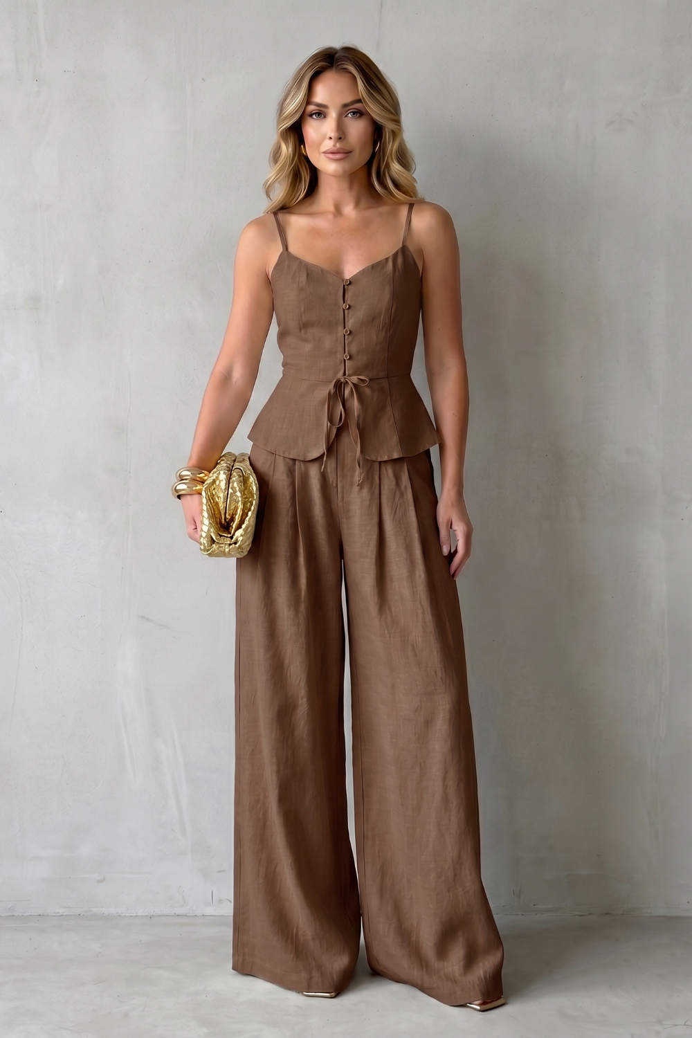 Effortless resort elegance – Trouser set