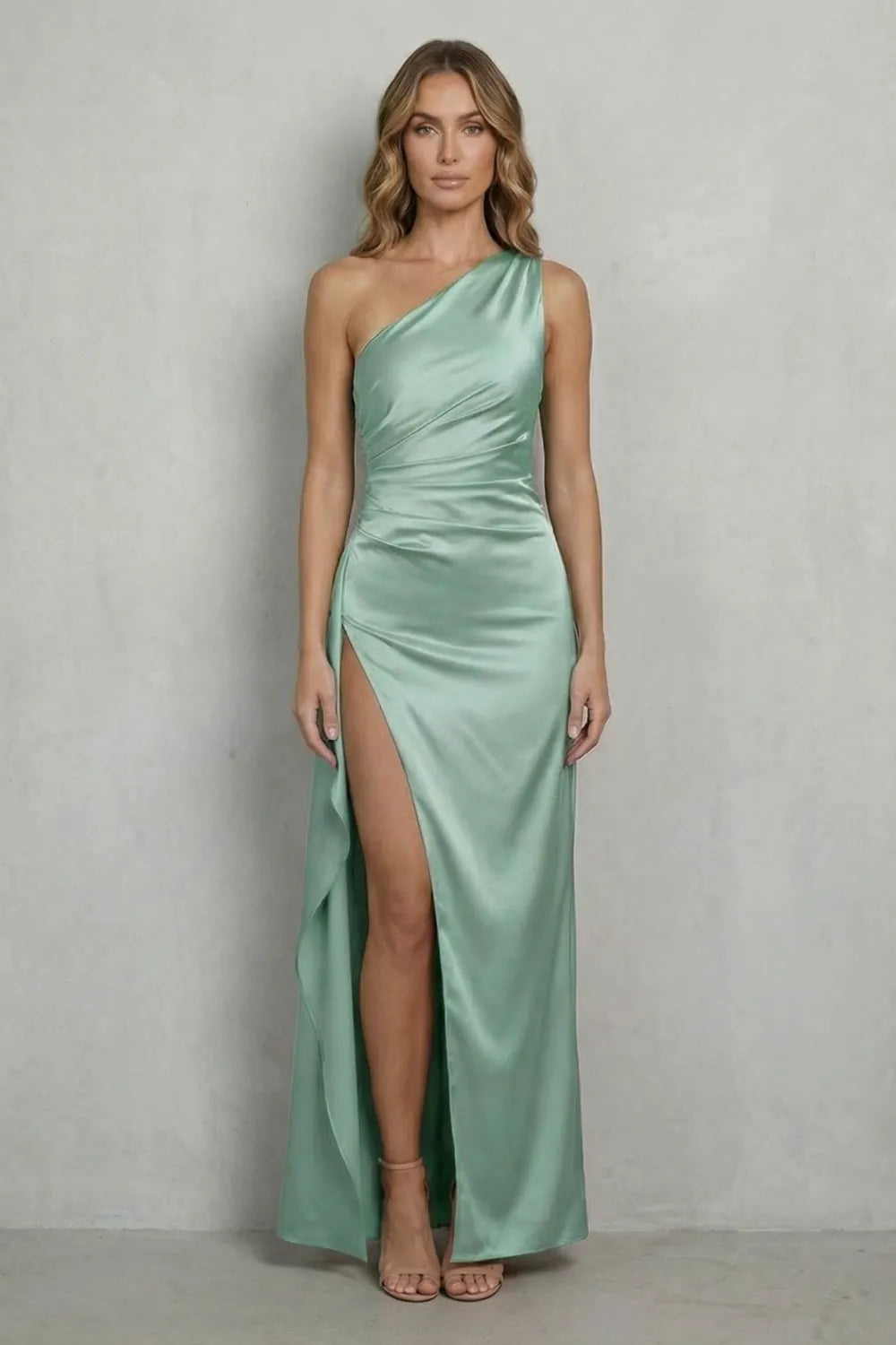 Liquid satin drape – One-shoulder evening gown