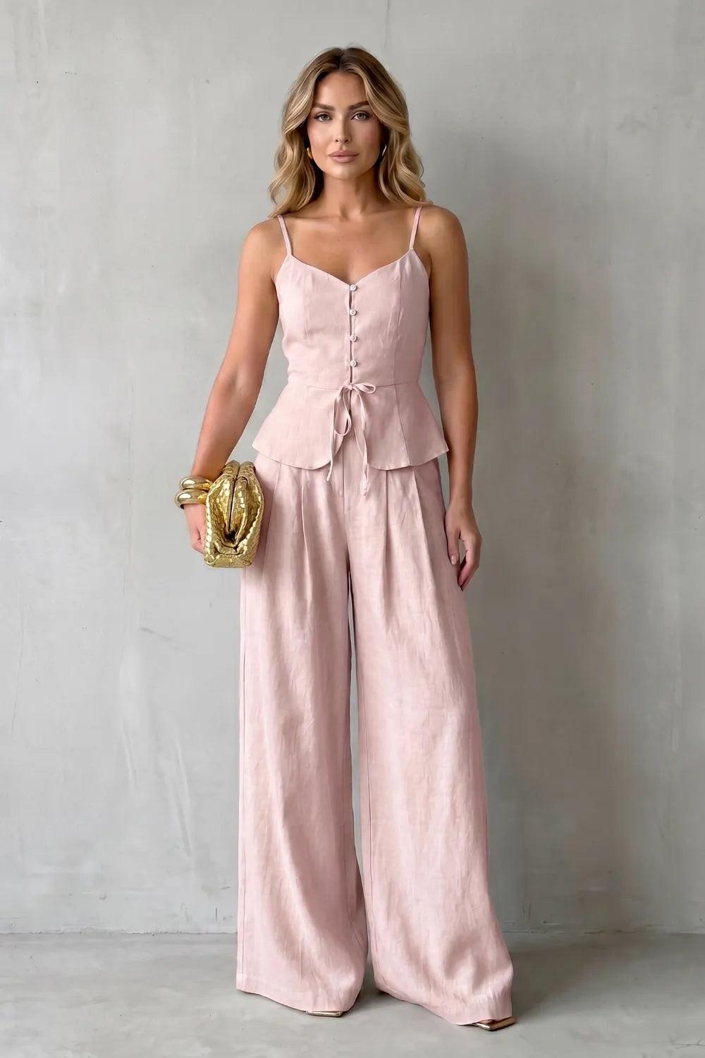 Effortless resort elegance – Trouser set