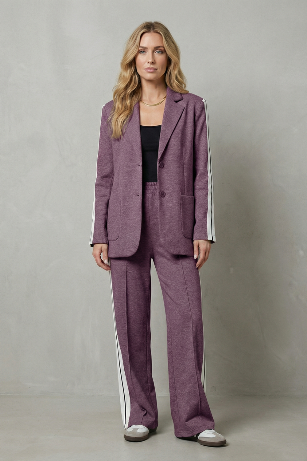 Sporty tailored contrast – Two piece set