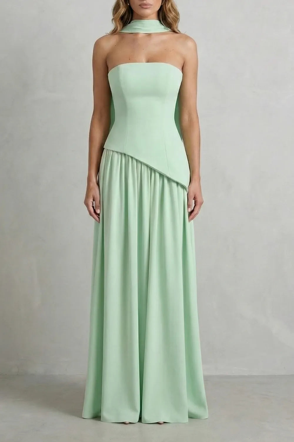 Sculpted draped slit – Strapless maxi dress