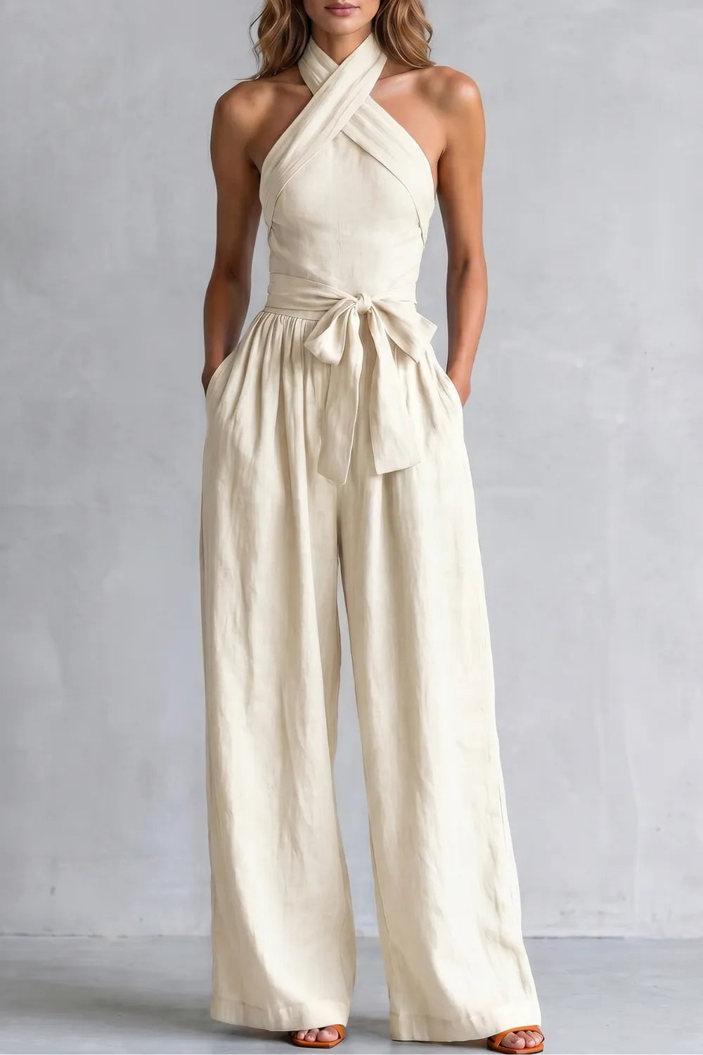 Cross-halter sophistication – Wide-leg jumpsuit