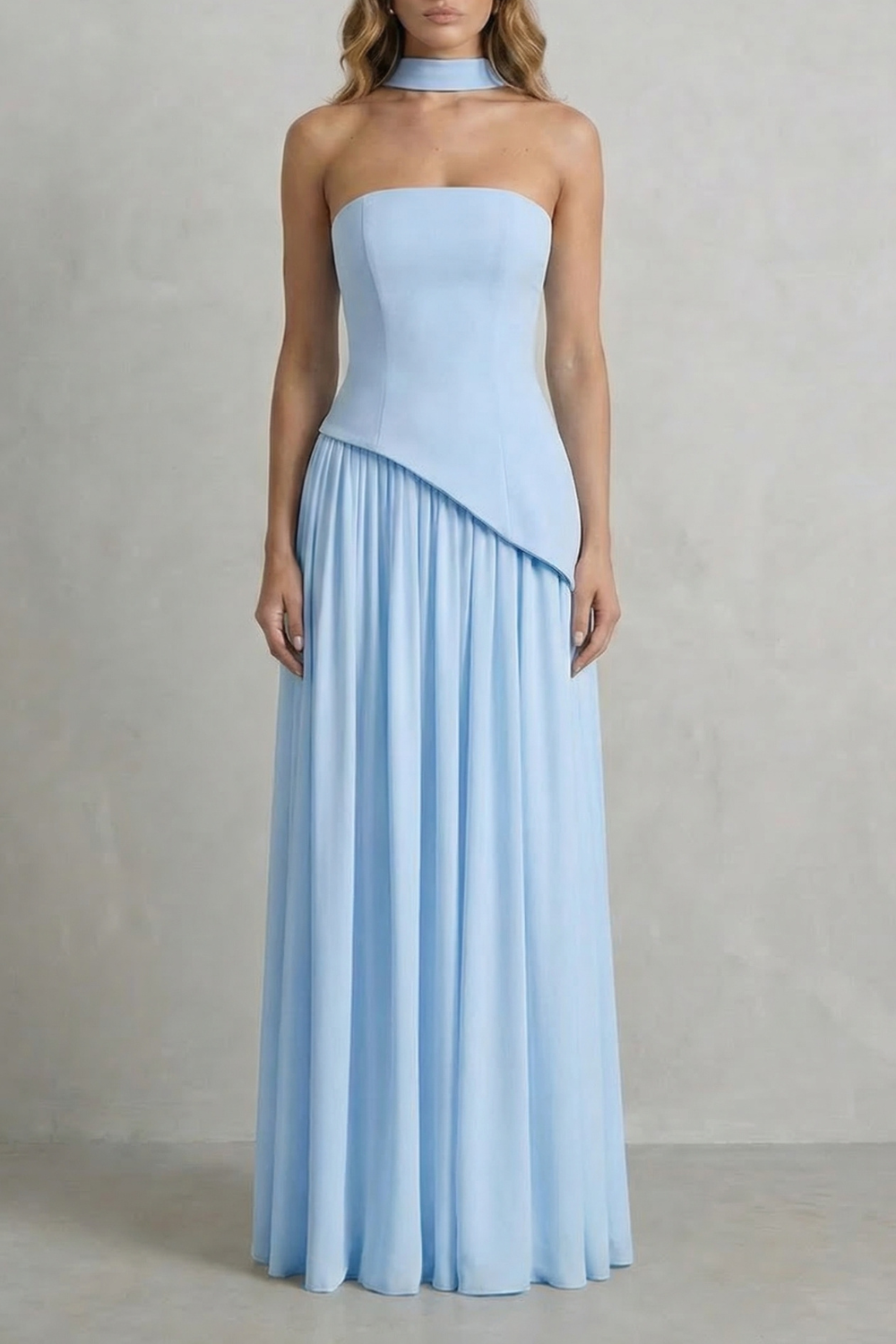 Sculpted draped slit – Strapless maxi dress