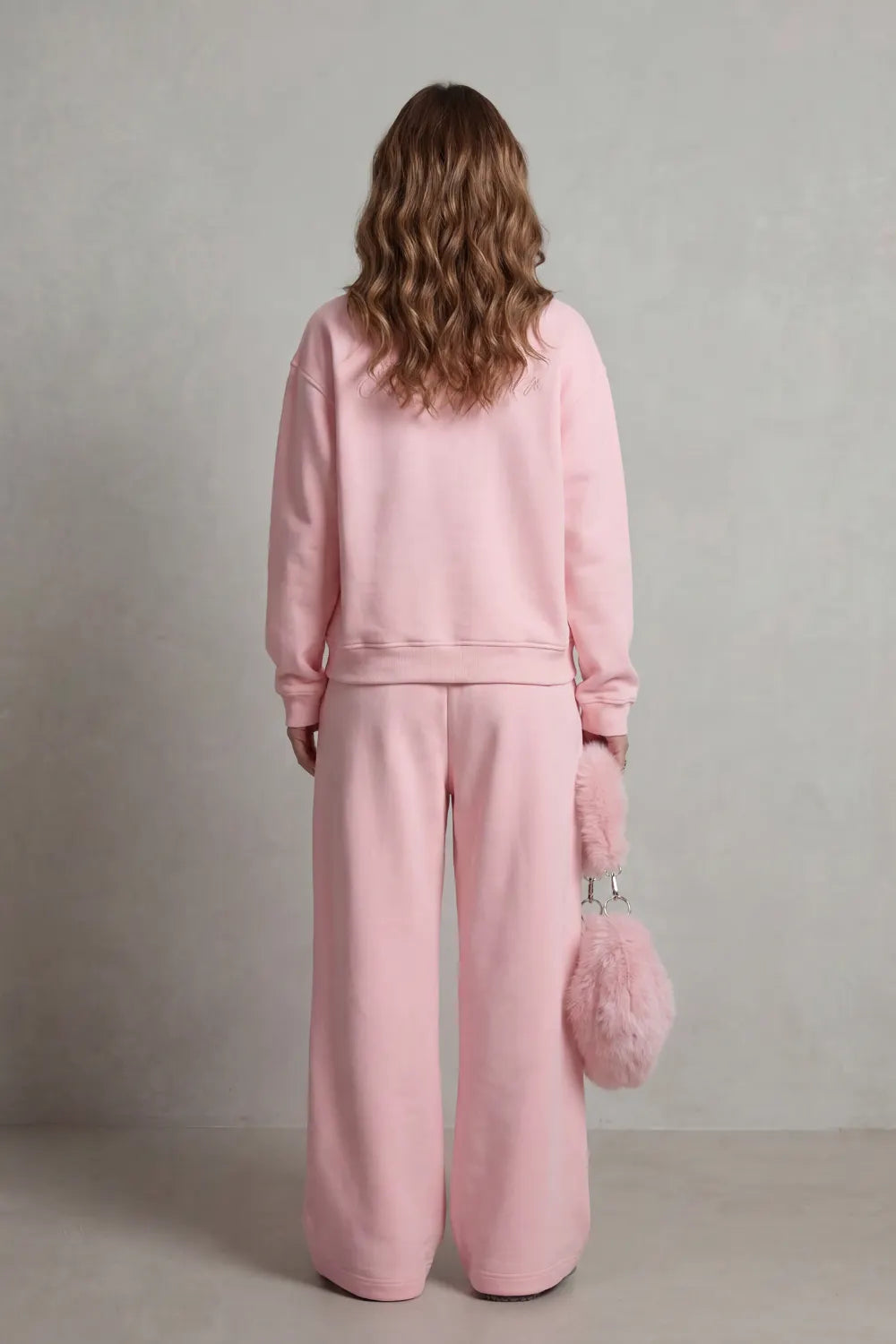 Embroidered crest – Zip lounge set