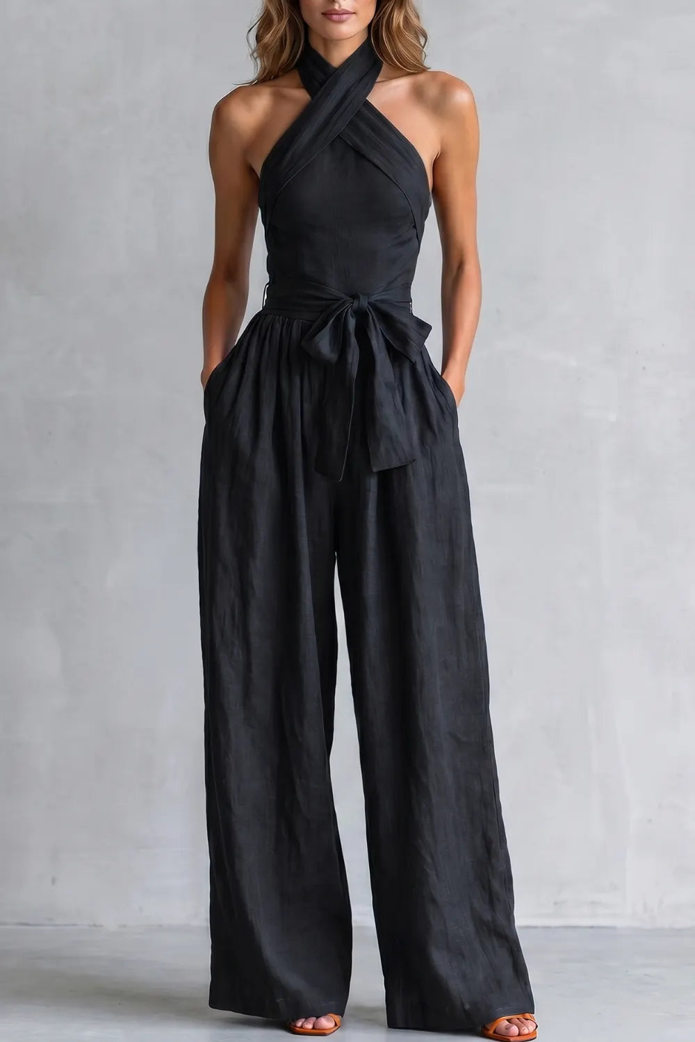 Cross-halter sophistication – Wide-leg jumpsuit