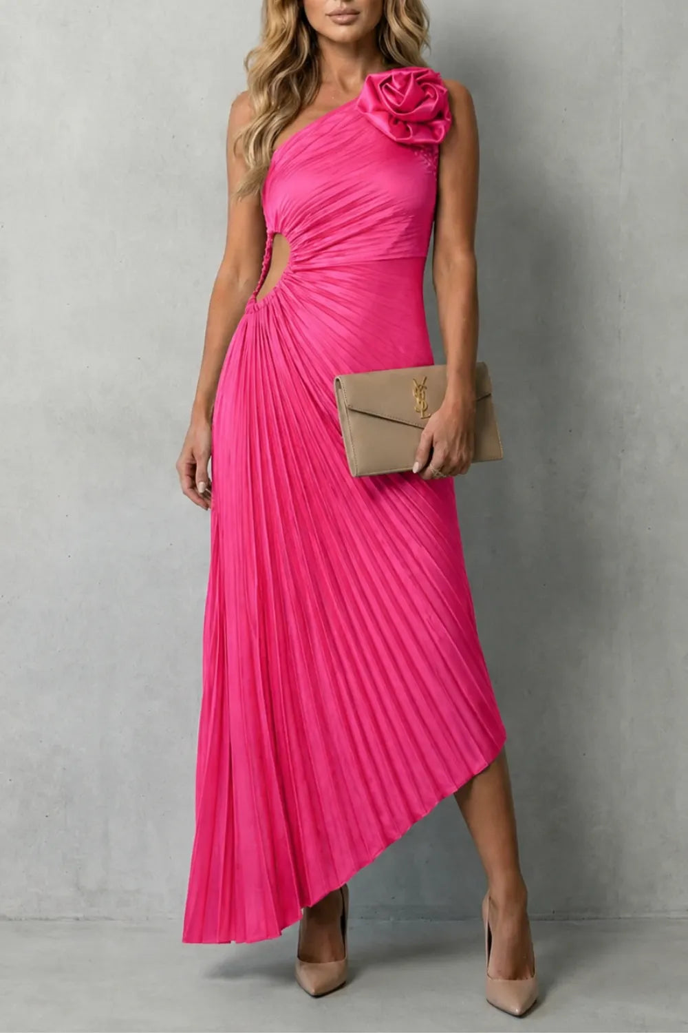 Statement elegance – Women’s One-Shoulder Pleated Maxi Dress