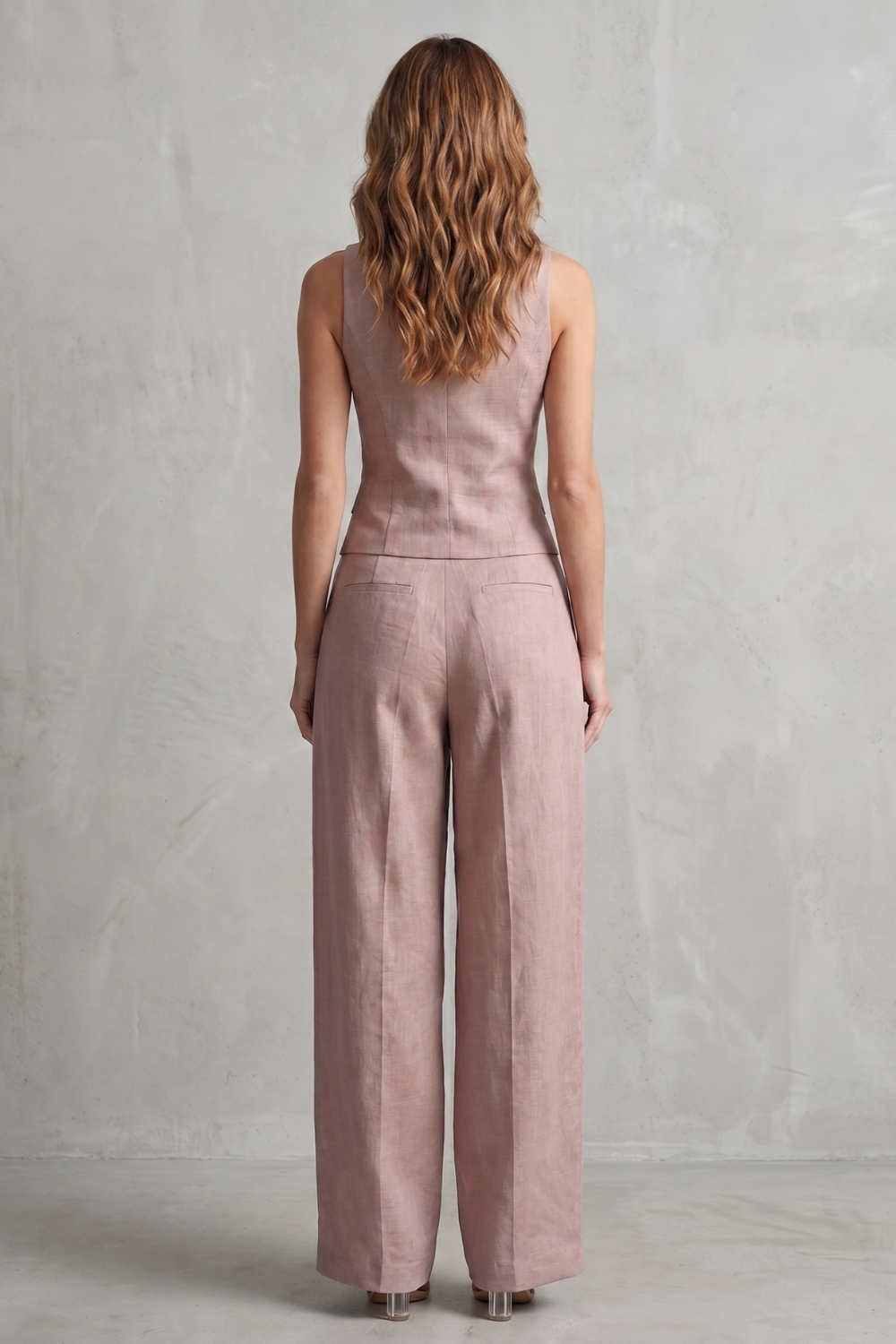 Tailored elegance – Two-piece trouser set