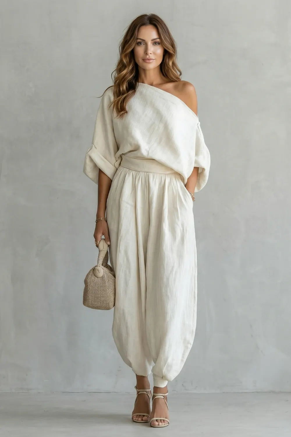 Relaxed off shoulder elegance – Two piece set