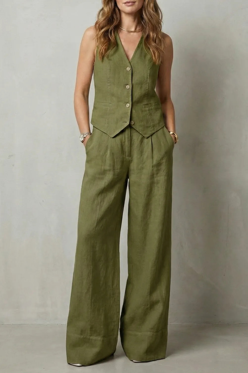 Relaxed tailored elegance – Vest and pants set