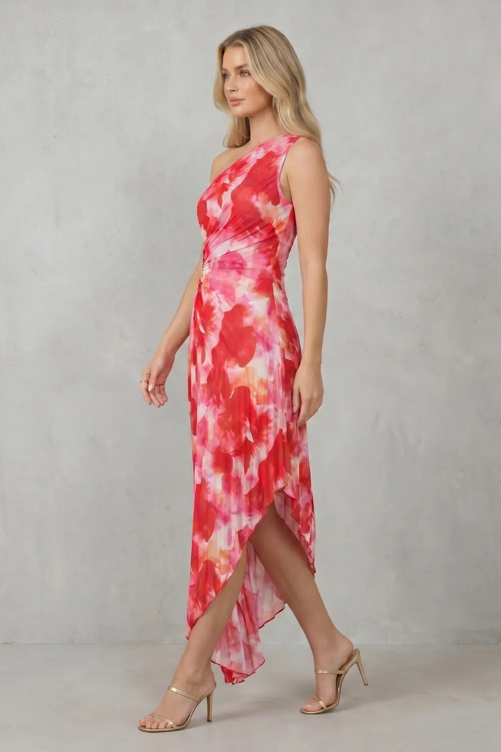 Bold bloom – Women’s One-Shoulder Printed Maxi Dress