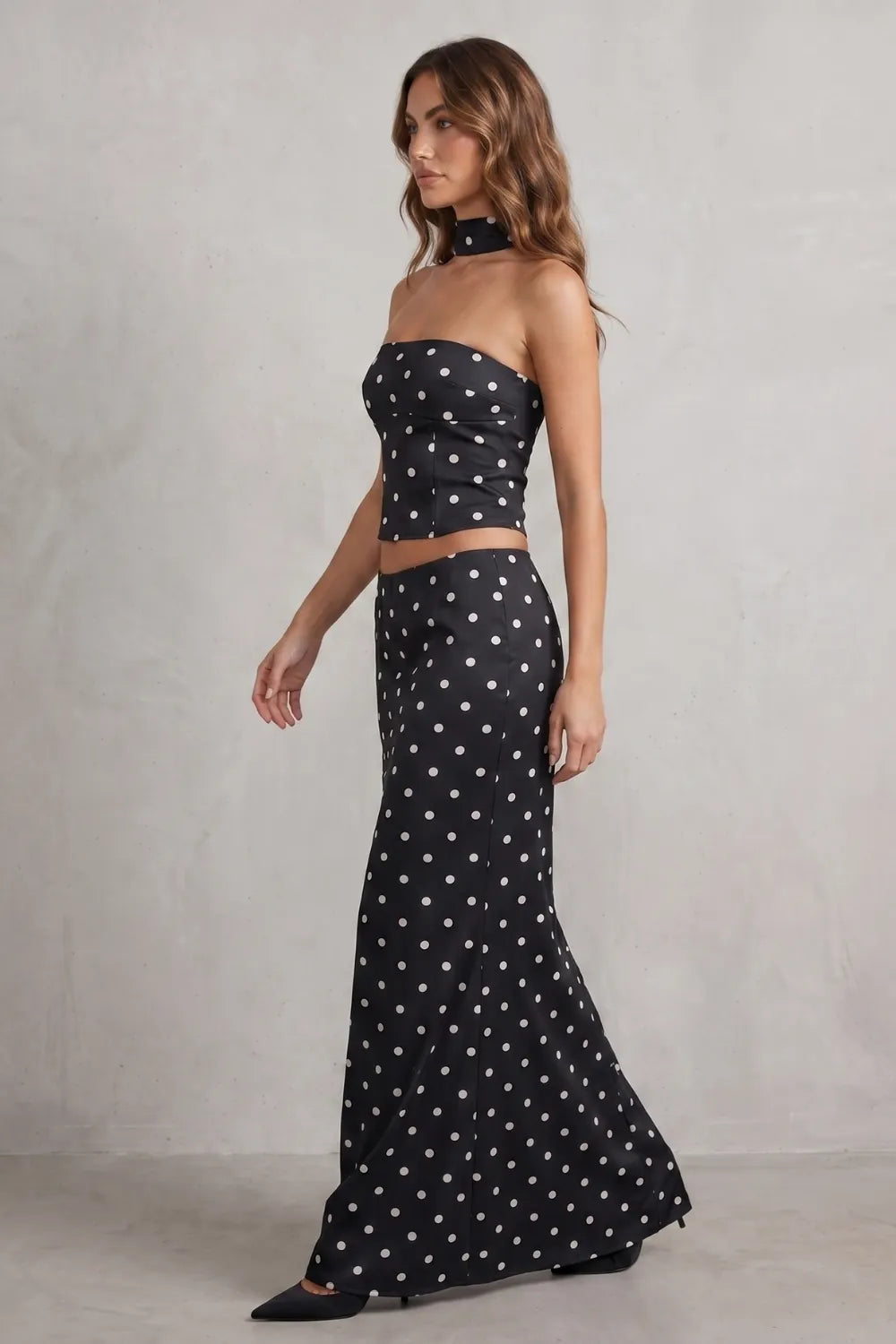 Chic polka dot allure – Two-piece set